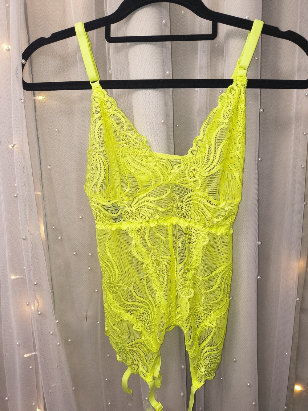 Escanté Neon Yellow Lace Garter Teddy Bodysuit Lingerie Size L NWOT